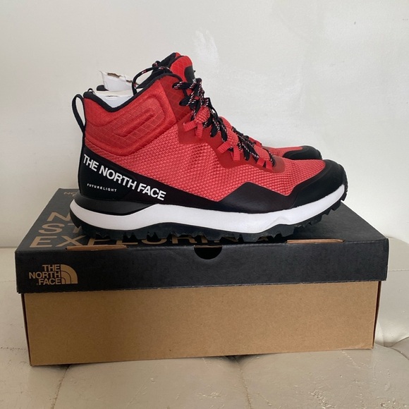 The North Face Activist Mid Futurelight Hiking Shoes - Picture 3 of 10